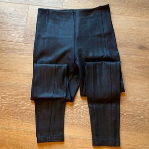 Lysse Legging